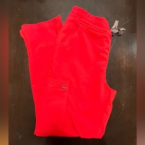 Figs red scrub bottoms